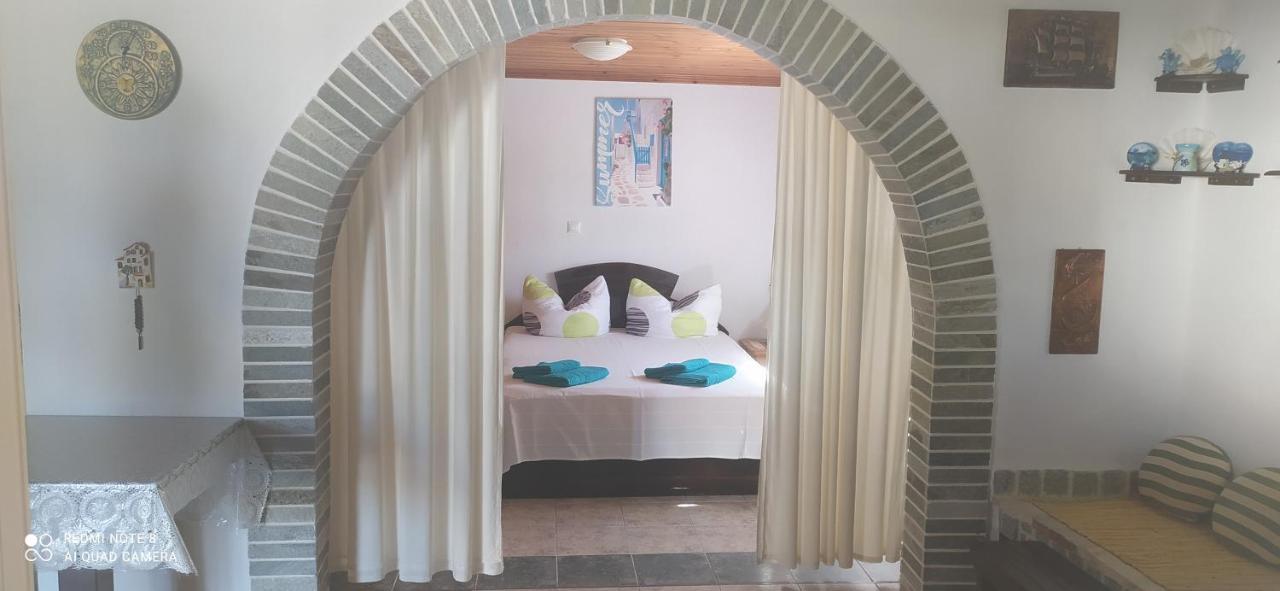 Villa Ekali-Haus Nea Iraklia Esterno foto