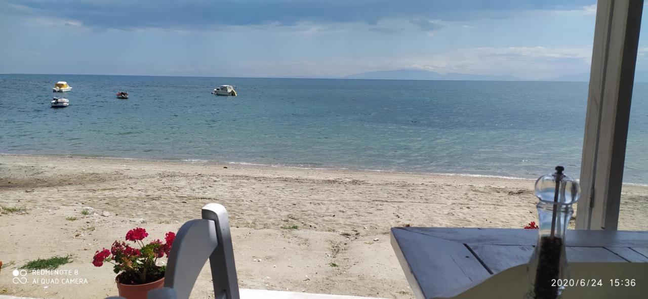 Villa Ekali-Haus Nea Iraklia Esterno foto